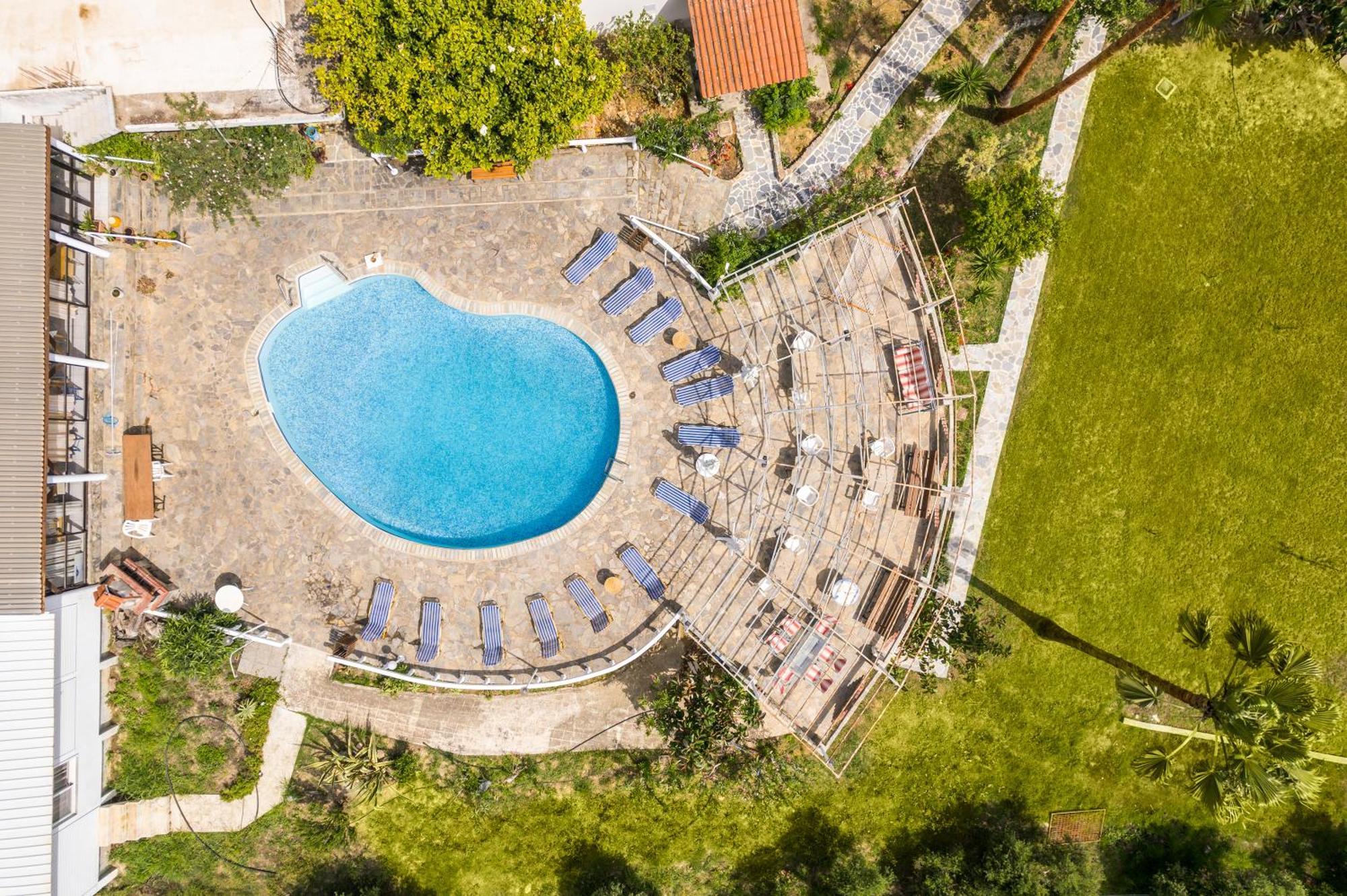 Rose Of Crete Aparthotel Platanias  Ngoại thất bức ảnh